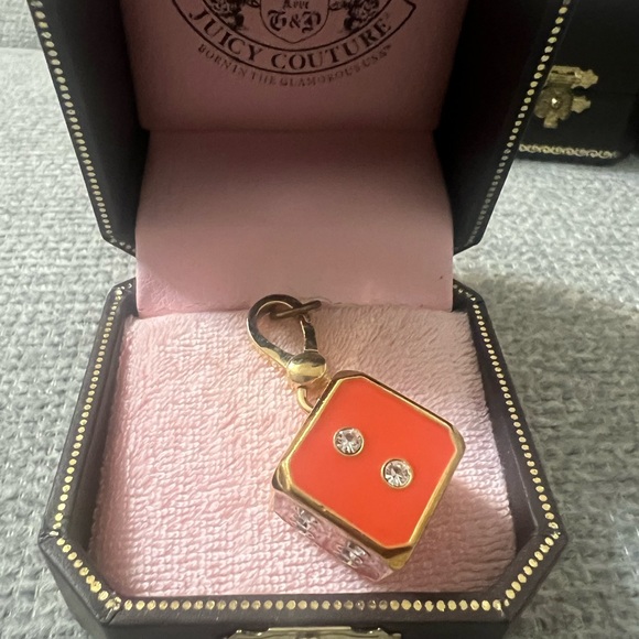 *VINTAGE* Juicy Couture Gold Plated Starter Charm Bracelet - Picture 5 of 11